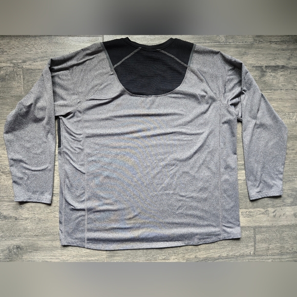 Spyder Gray and Black Long Sleeve Shirt - Picture 4 of 5